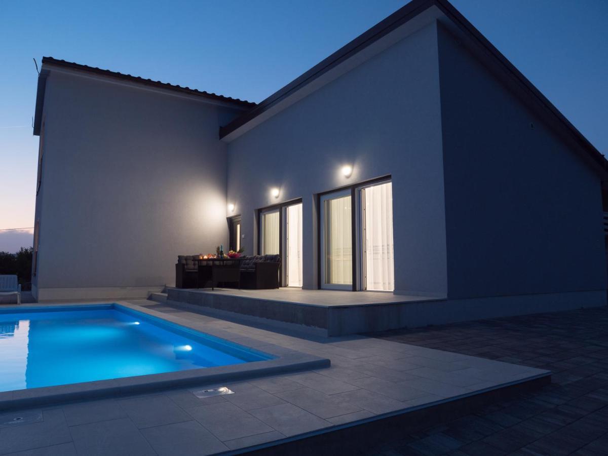 Luksuzna Kuca Za Odmor "Villa Romantica" Kraljevica Ngoại thất bức ảnh
